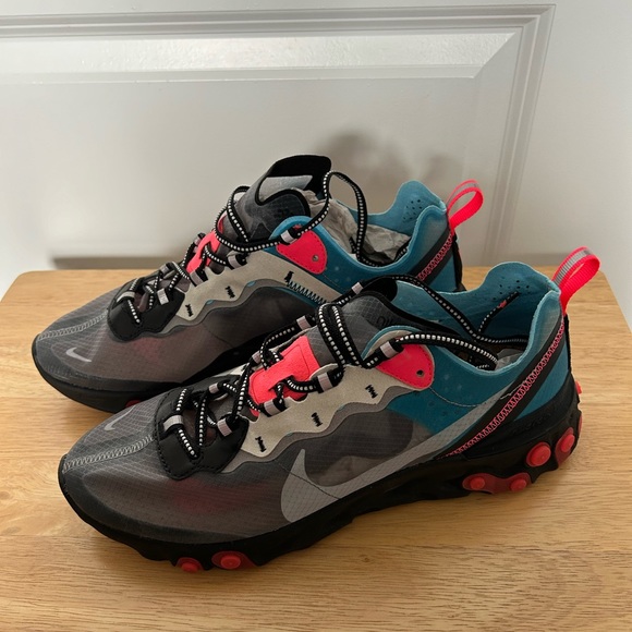 Nike Element React 87 - Picture 3 of 5